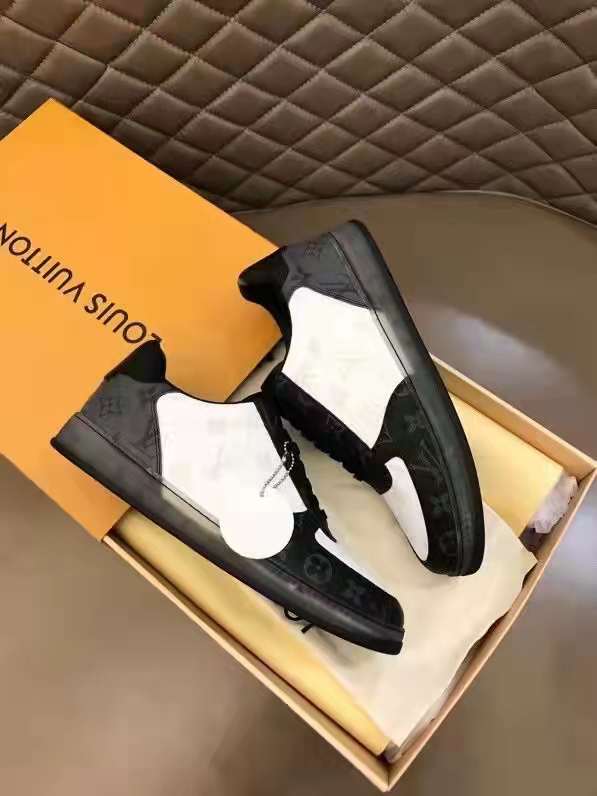LV Premium Quality Sneaker