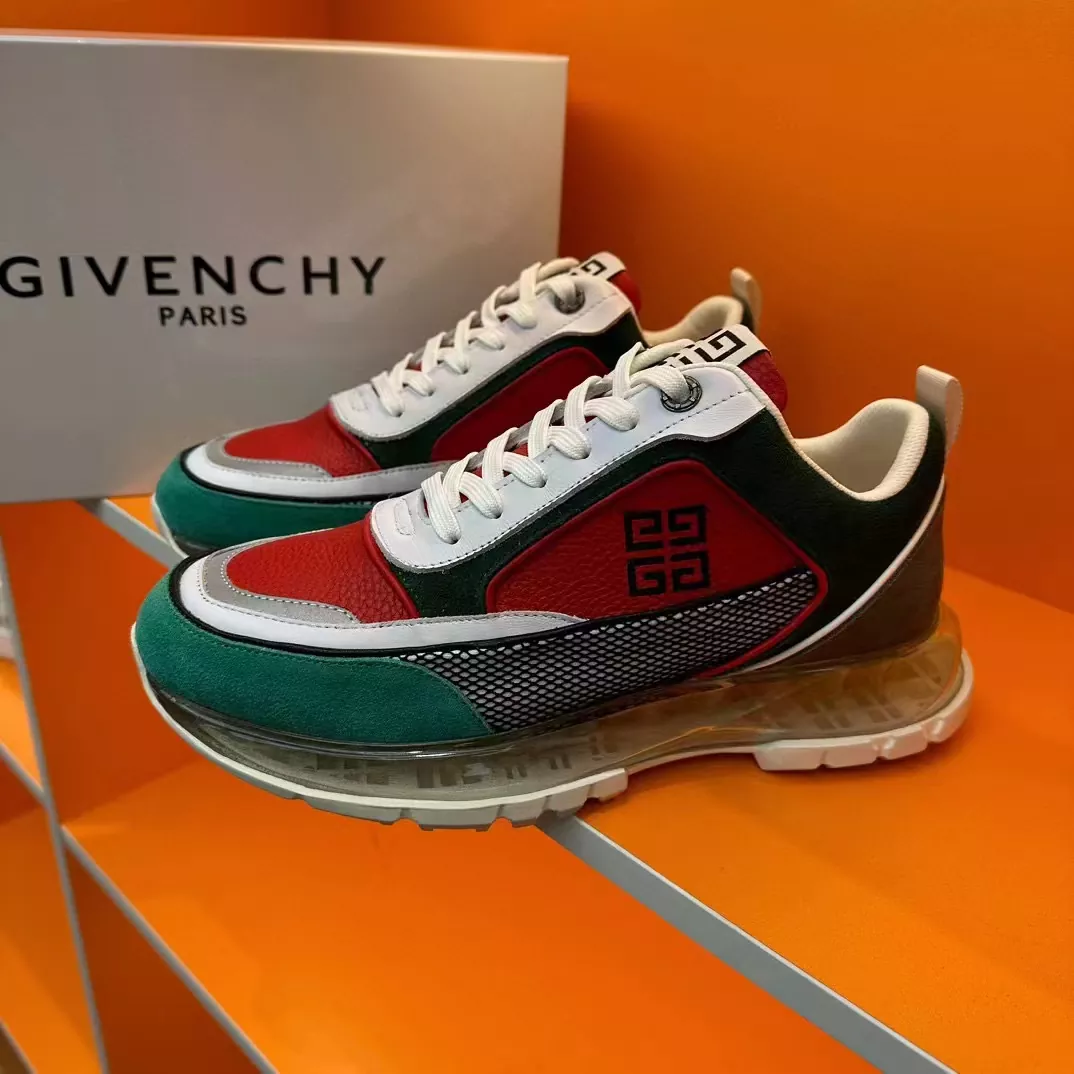 Givenchy Men's Sneaker