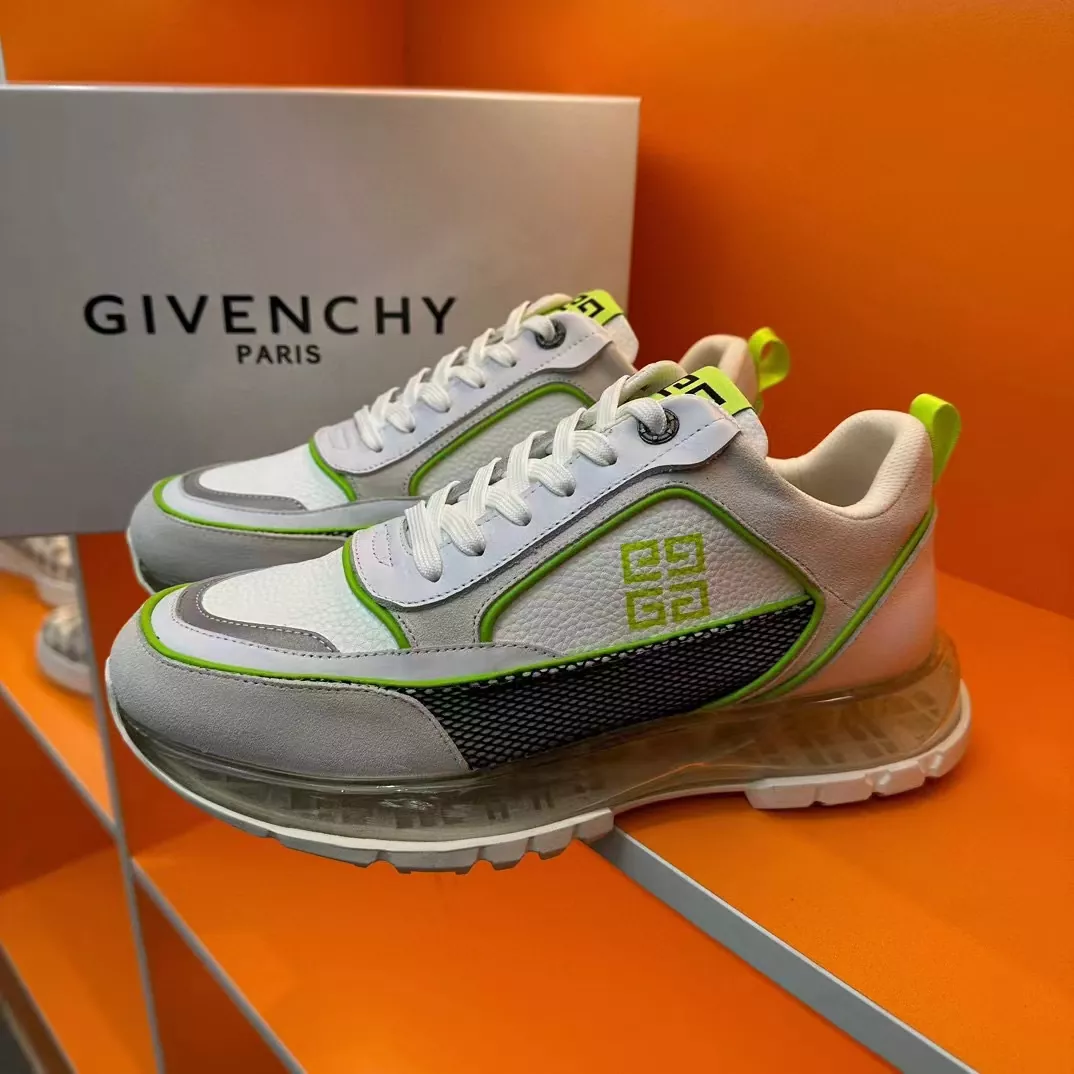 Givenchy Men's Sneaker