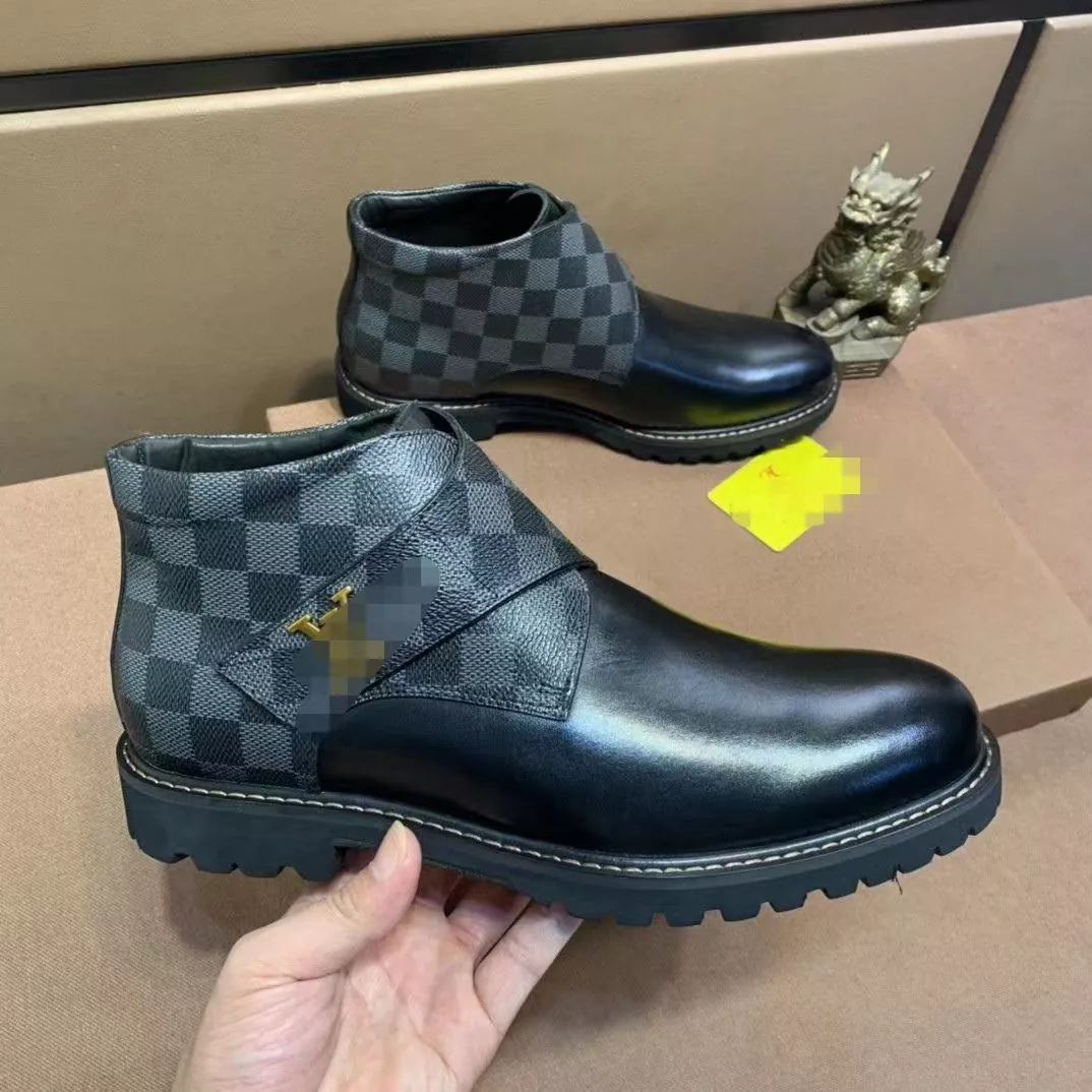 Lv Formal Boot