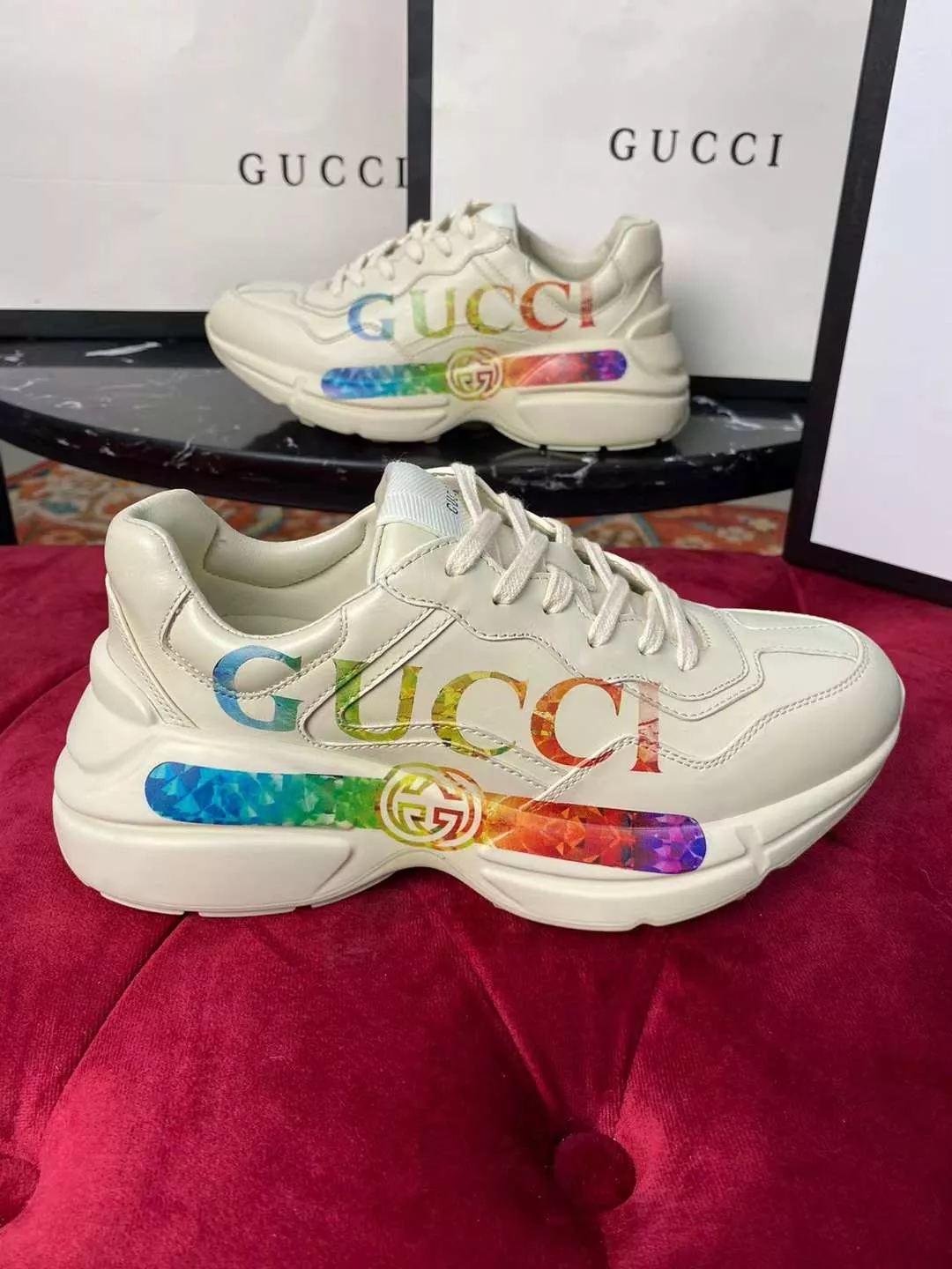 Gucci Fashionable Sneaker