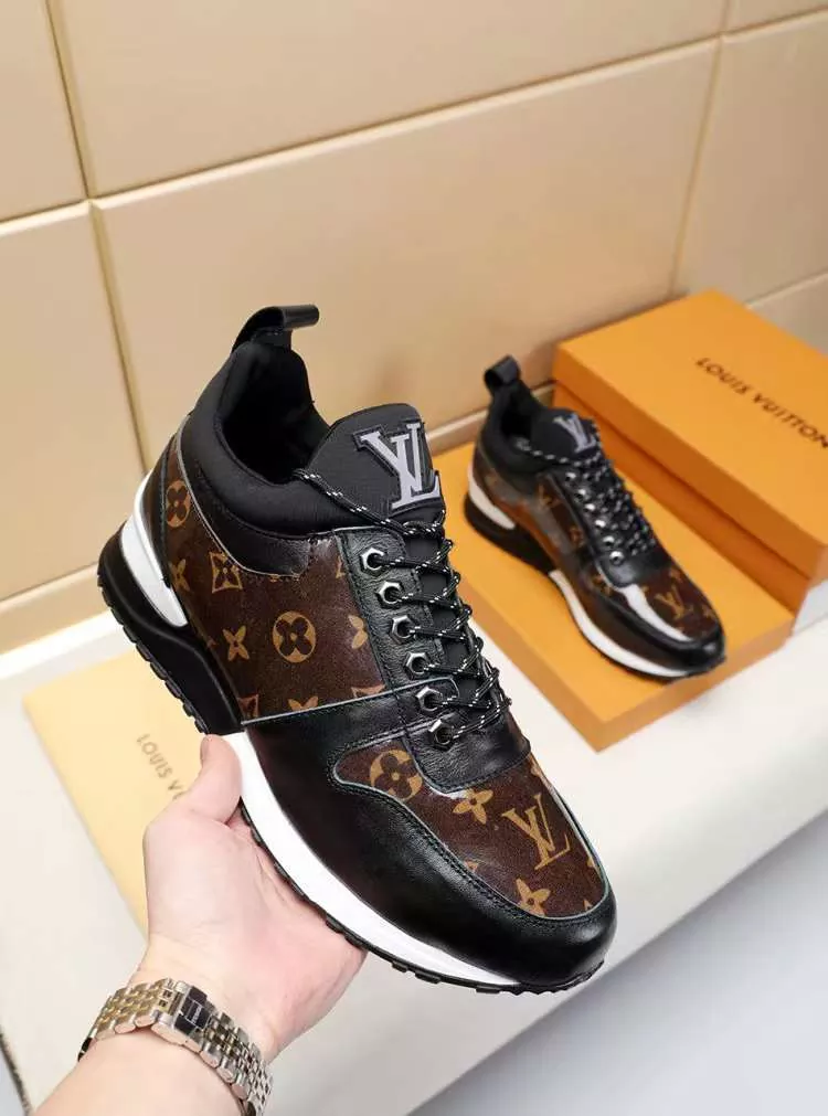 Lv High Quality Sneaker