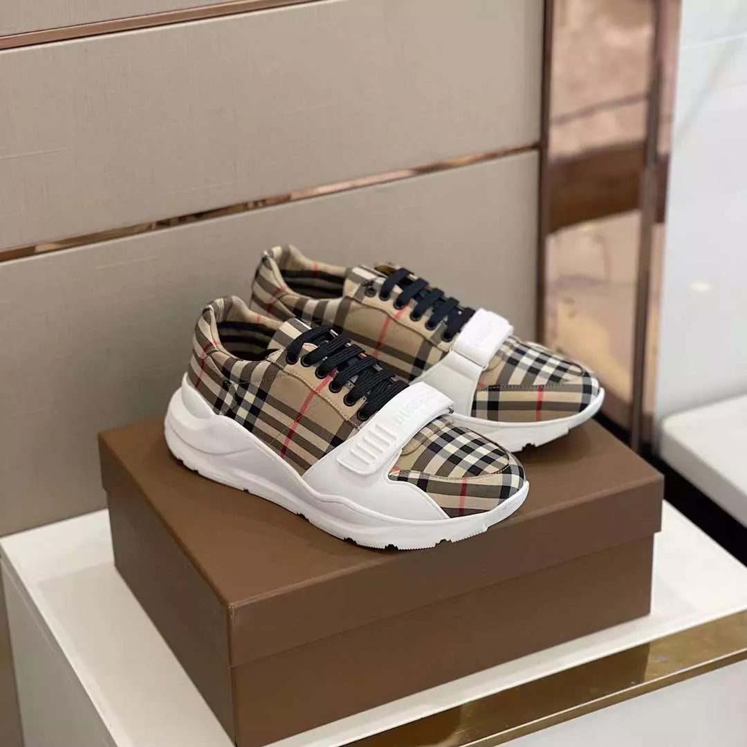 Burberry printed shoes